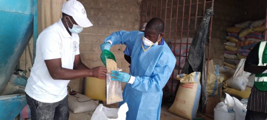 Etablissements de vente d’aliments pour animaux : une opération pour s’assurer de la qualité des produits Etablissements de vente d’aliments pour animaux : une opération pour s’assurer de la qualité des produits