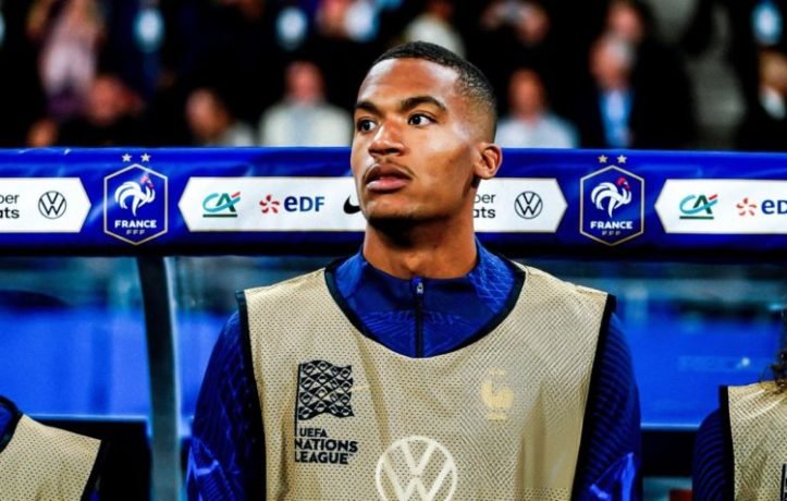 Alban Lafont en Côte d’Ivoire : « Il ne vient pas avec la prétention de devenir numéro 1 » (Emerse Fae) Alban Lafont en Côte d’Ivoire : « Il ne vient pas avec la prétention de devenir numéro 1 » (Emerse Fae)