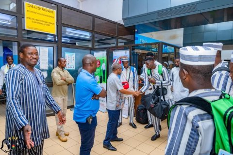 Championnat d’Afrique des nations (CHAN) 2024 : Les Étalons A’ sont arrivés en Tanzanie Championnat d’Afrique des nations (CHAN) 2024 : Les Étalons A’ sont arrivés en Tanzanie