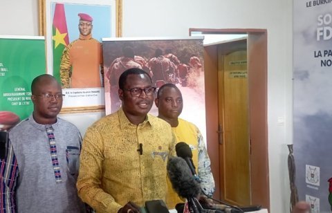 Burkina/Évaluation des ministres : Bientôt la traque aux villas meublées pour assainir le milieu du tourisme Burkina/Évaluation des ministres : Bientôt la traque aux villas meublées pour assainir le milieu du tourisme