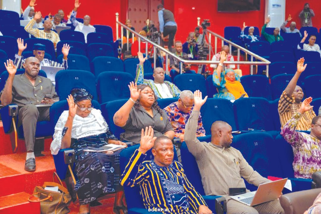 Assemblée législative de Transition:  les lois portant statut de la chefferie coutumière et traditionnelle et  « Faso Bu Kaoore » adoptées