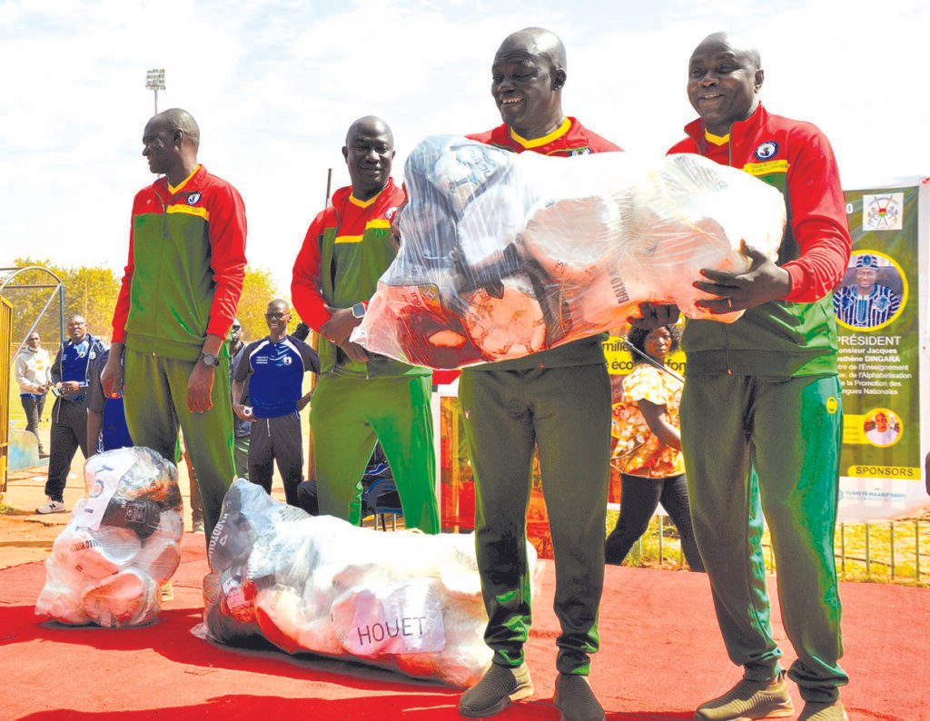 Promotion de la culture et du sport à l’école primaire:  le gouverneur Mariama Konaté lance les activités dans le Guiriko