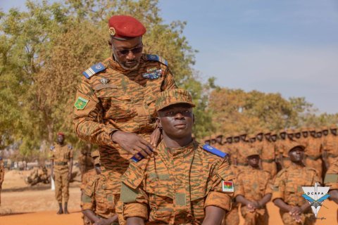 Renforcement des Forces armées : 351 nouvelles recrues issues des VDP prêtes à servir le Burkina Faso Renforcement des Forces armées : 351 nouvelles recrues issues des VDP prêtes à servir le Burkina Faso