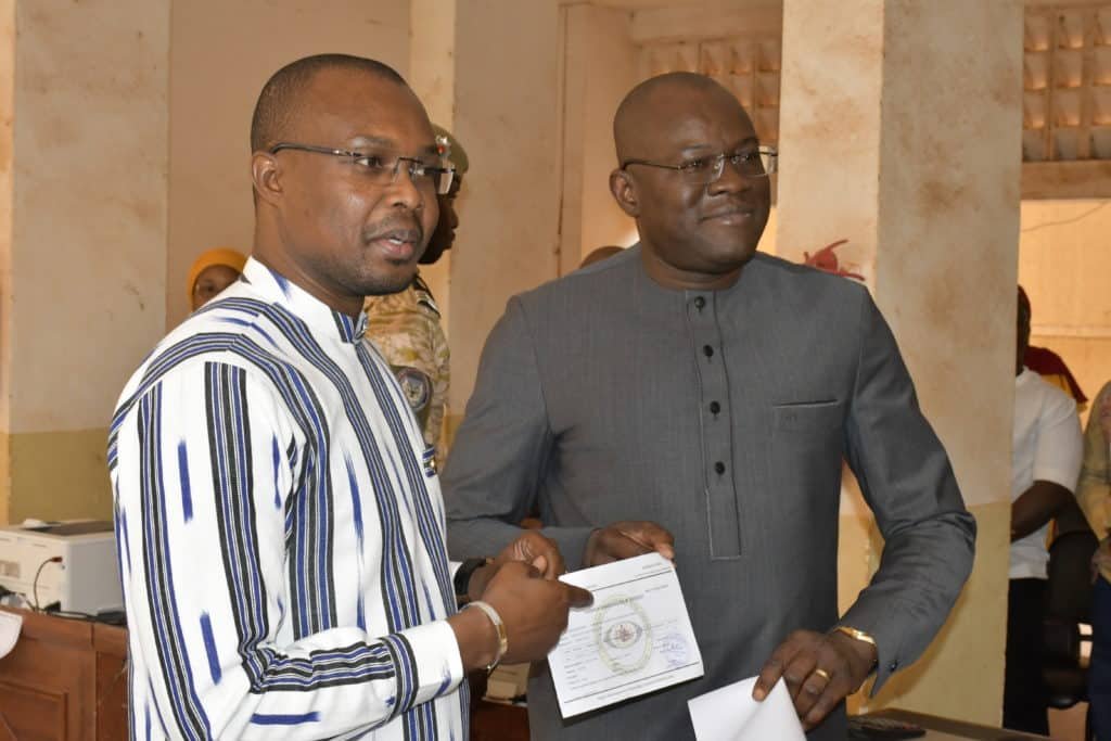 Civisme fiscal au Burkina Faso : Le Premier Ministre lance la 4e édition des Journées de l’exemplarité Civisme fiscal au Burkina Faso : Le Premier Ministre lance la 4e édition des Journées de l’exemplarité